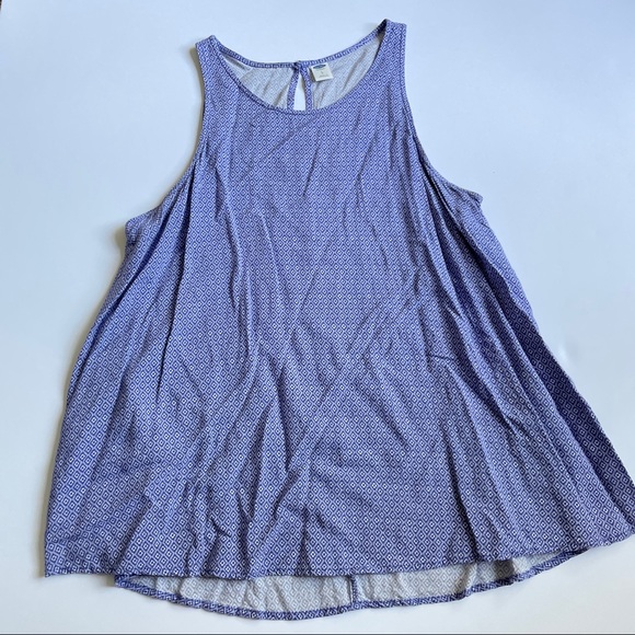 Old Navy top - Picture 1 of 5